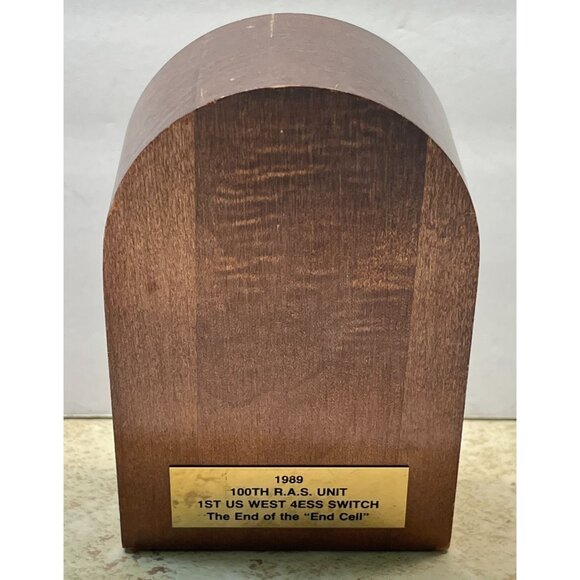 Vintage Benchmark Slanted Desk Clock AT&T Employee Gift 1989 A Powerful Year - Picture 2 of 9